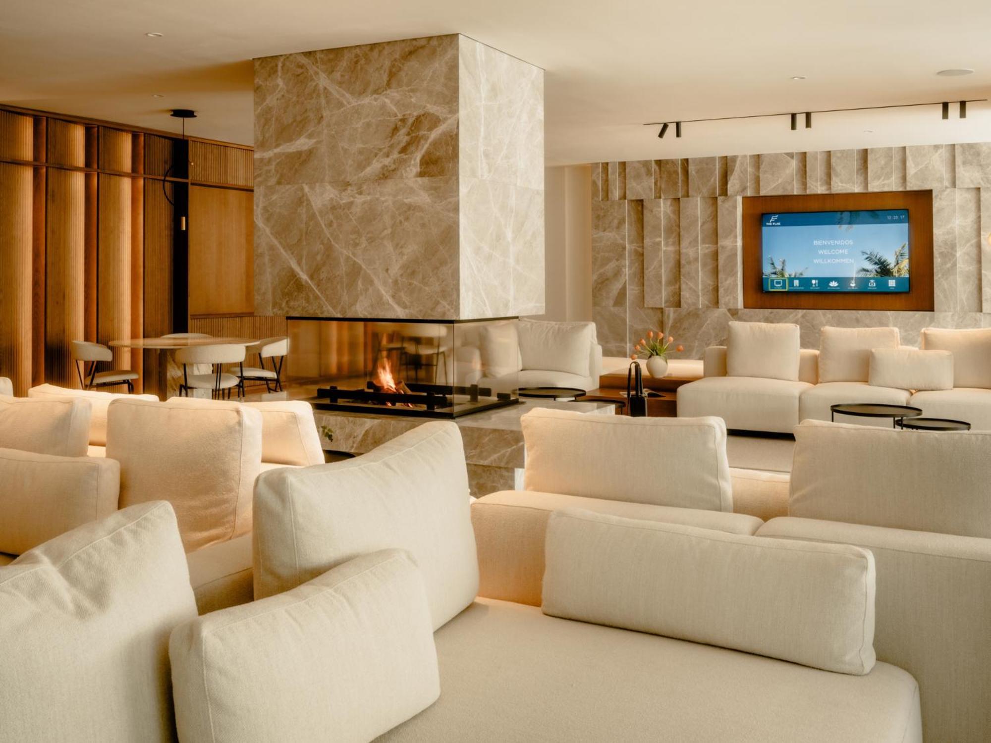 The Flag Hotel Marbella, Estepona Adult Recommended Zewnętrze zdjęcie